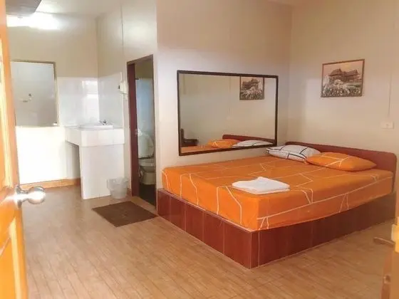 Standard Tek Büyük Yataklı Oda