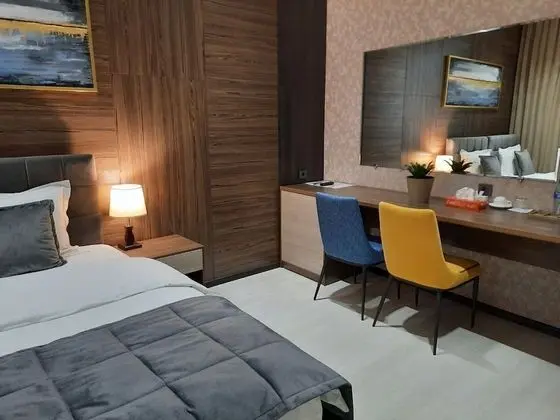 Luxury Tek Büyük veya İki Ayrı Yataklı Oda