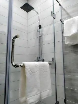 Luxury Tek Büyük veya İki Ayrı Yataklı Oda