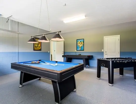 Villa (Home Theater, Games Room, Pool, Spa &)