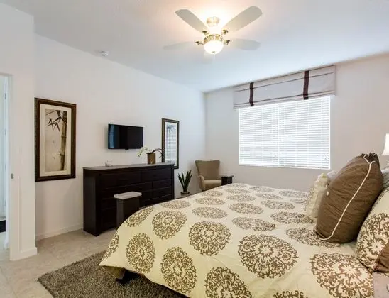 Villa (Home Theater, Games Room, Pool, Spa &)