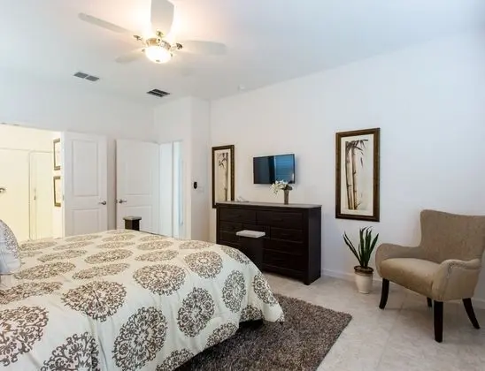 Villa (Home Theater, Games Room, Pool, Spa &)