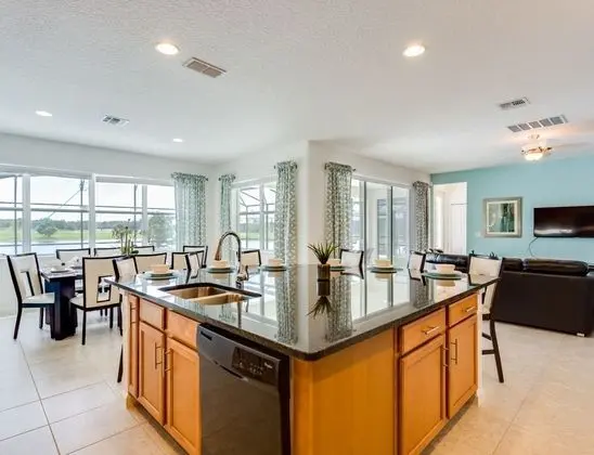 Villa (Home Theater, Games Room, Pool, Spa &)