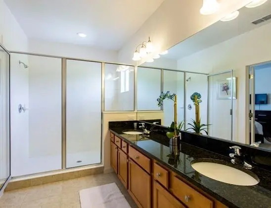 Villa (Home Theater, Games Room, Pool, Spa &)