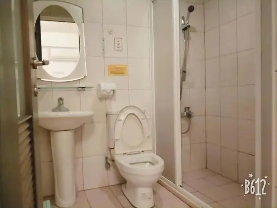 Classic Tek Büyük Yataklı Oda