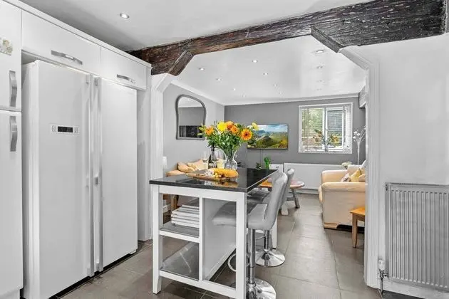 Comfort Ev, Banyolu/Duşlu (The Vale of Evesham)