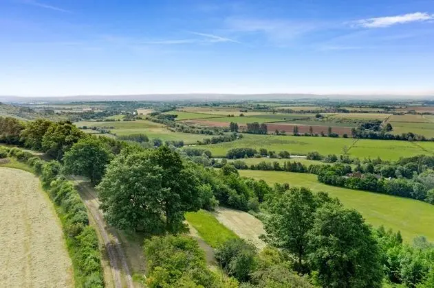 Comfort Ev, Banyolu/Duşlu (The Vale of Evesham)