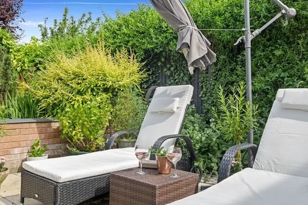 Comfort Ev, Banyolu/Duşlu (The Vale of Evesham)