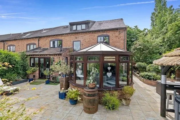 Comfort Ev, Banyolu/Duşlu (The Vale of Evesham)