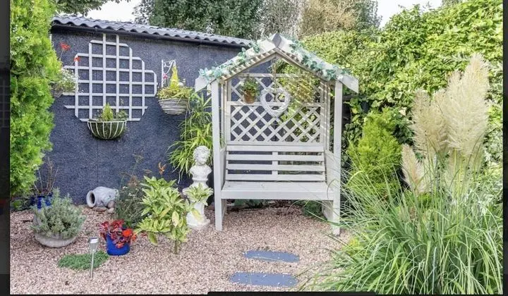 Comfort Ev, Banyolu/Duşlu (The Vale of Evesham)