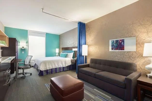 King Studio Suite