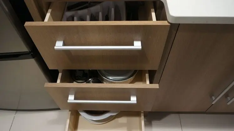 Süit, 1 En Büyük (King) Boy Yatak, Engellilere Uygun (Roll-In Shower)