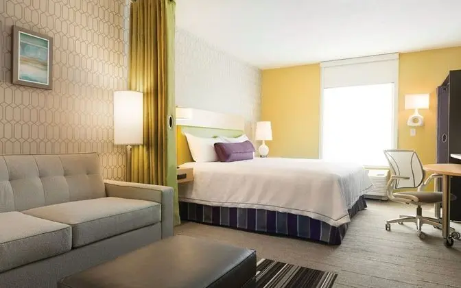 King Studio Suite