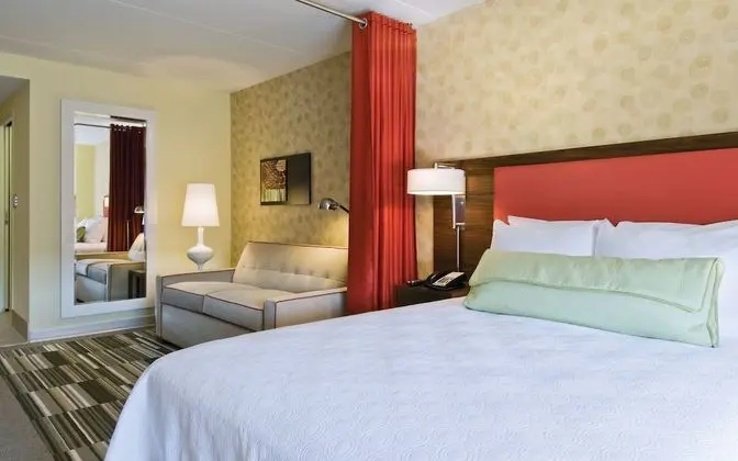 King Studio Suite
