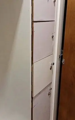Ortak Ranzalı Oda, Sadece erkekler için