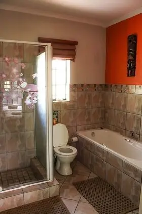Comfort İki Ayrı Yataklı Oda, 2 Tek Kişilik Yatak, Sigara İçilmez, Banyolu/Duşlu