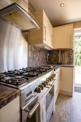 Ev, Özel Banyo, Bahçe Manzaralı (Carter Knowle House #2)