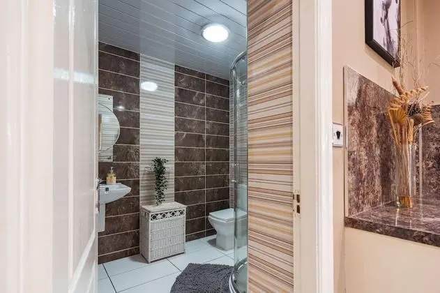 Ev, Özel Banyo, Bahçe Manzaralı (Carter Knowle House #2)