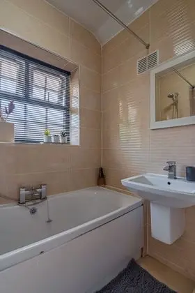 Ev, Özel Banyo, Bahçe Manzaralı (Carter Knowle House #2)