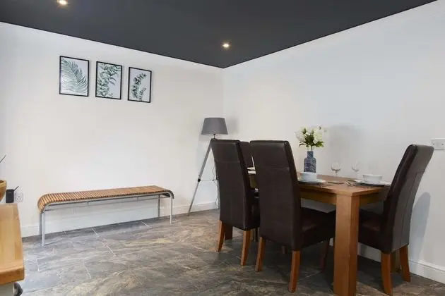 Ev, Özel Banyo (Wilfrid House)
