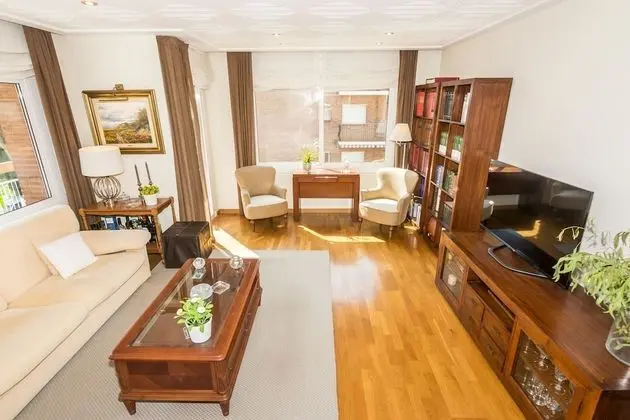Apart Daire, 3 Yatak Odası, Balkon
