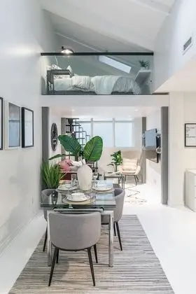 Business Çatı Katı (Loft), 1 Büyük (Queen) Boy Yatak ve Çekyat, Sigara İçilmez