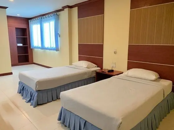 Standard Tek Büyük veya İki Ayrı Yataklı Oda