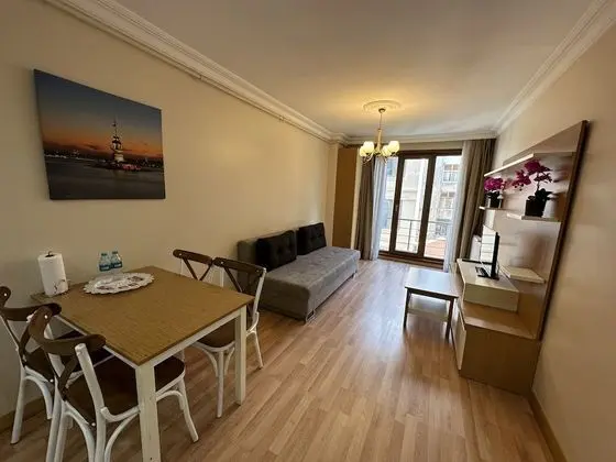 Triple Apartment, Terrace