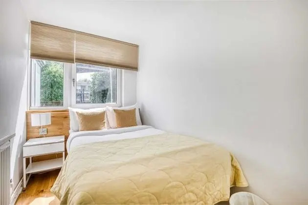 Ev (4 Bedrooms)