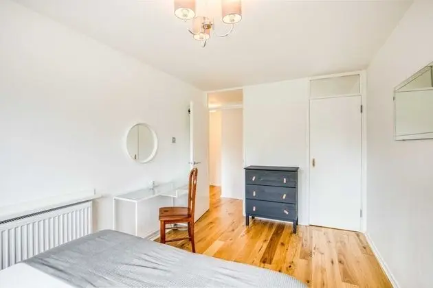 Ev (4 Bedrooms)