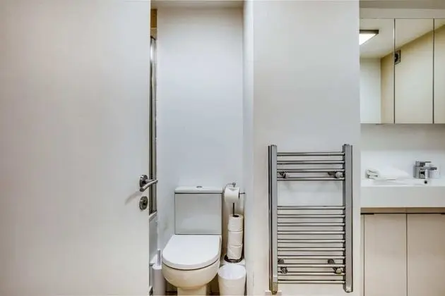 Ev (4 Bedrooms)