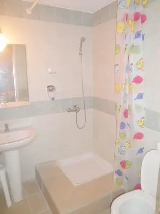 Stüdyo (3 Adults)