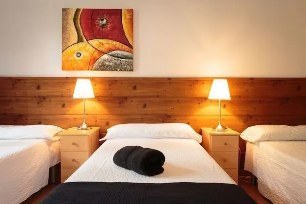 Üç Kişilik Oda, Ortak Banyo (Marr R3)