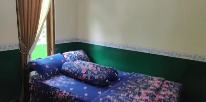 Standard Dört Kişilik Oda