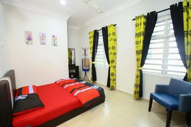 Deluxe Ev, 4 Yatak Odası