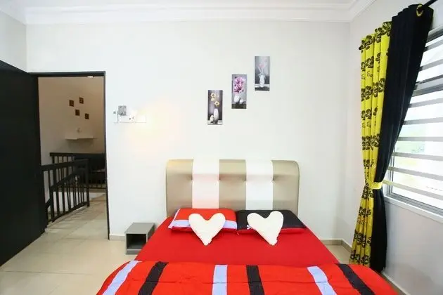 Deluxe Ev, 4 Yatak Odası