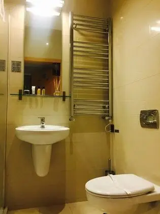Premier Tek Büyük Yataklı Oda