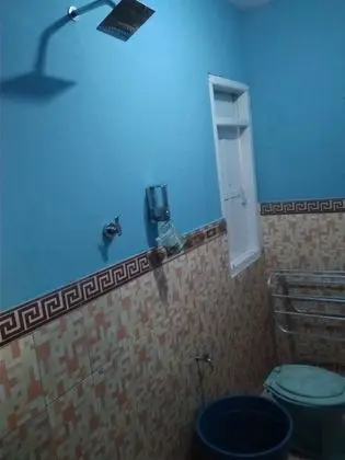 Basic Tek Büyük Yataklı Oda