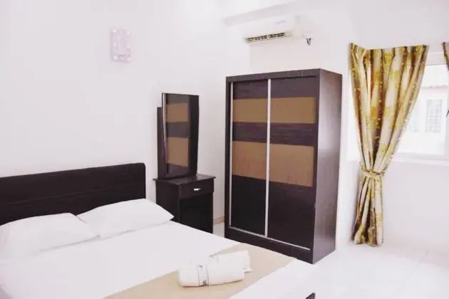 Family Ev, 6 Yatak Odası, Koy Manzaralı