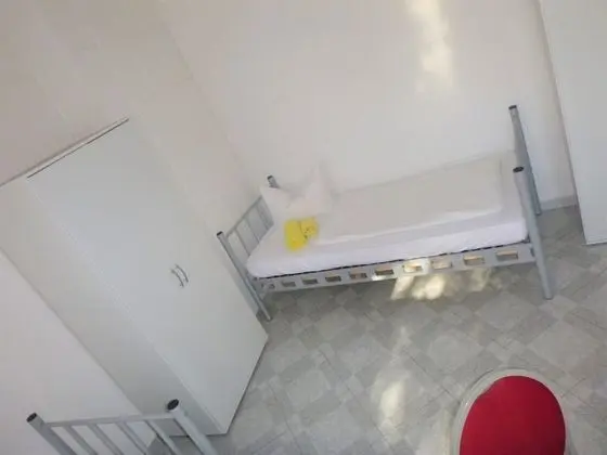 Basic Üç Kişilik Oda, Ortak Banyo (Zi 1-4-5-6-9)