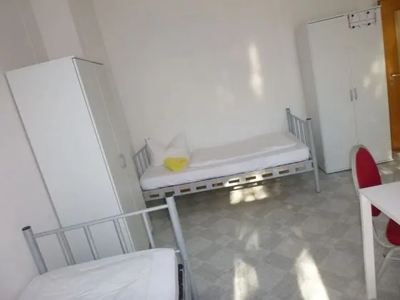 Basic Üç Kişilik Oda, Ortak Banyo (Zi 1-4-5-6-9)