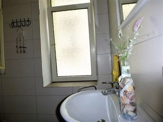 Superior Üç Kişilik Oda, Ortak Banyo (Zi 13)