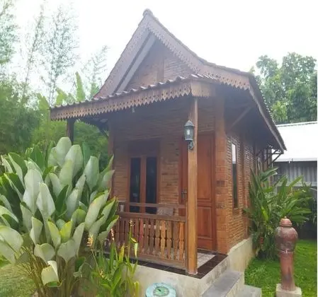 Luxury Dört Kişilik Oda, 2 Büyük (Queen) Boy Yatak, Sigara İçilmez, Balkon