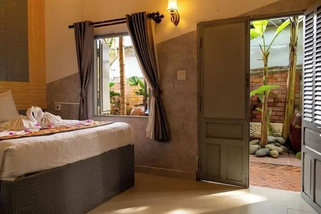 Oda (Back Garden Deluxe Room)