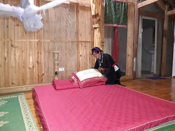Ortak Ranzalı Oda, Karma Ranzalı Oda