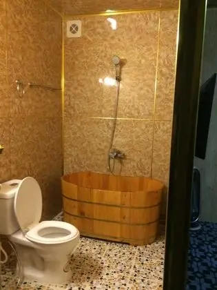 Deluxe Tek Büyük Yataklı Oda, Bahçe Manzaralı