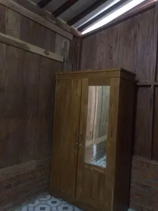 Ortak Ranzalı Oda, Sadece kadınlar için
