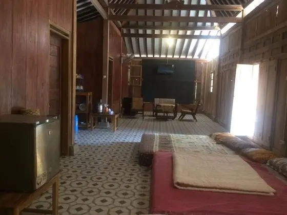 Ortak Ranzalı Oda, Sadece kadınlar için