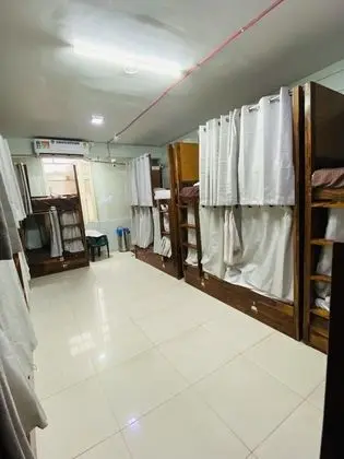 Executive Ortak Ranzalı Oda, Karma Ranzalı Oda, Sigara İçilmez, Balkon