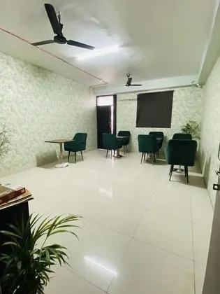 Executive Ortak Ranzalı Oda, Karma Ranzalı Oda, Sigara İçilmez, Balkon